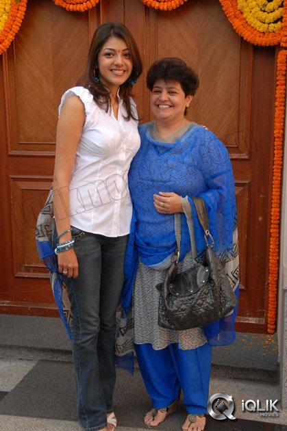 Celebrities-With-Mothers-Exclusive-Photos